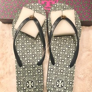 New! Tory Burch flip flops